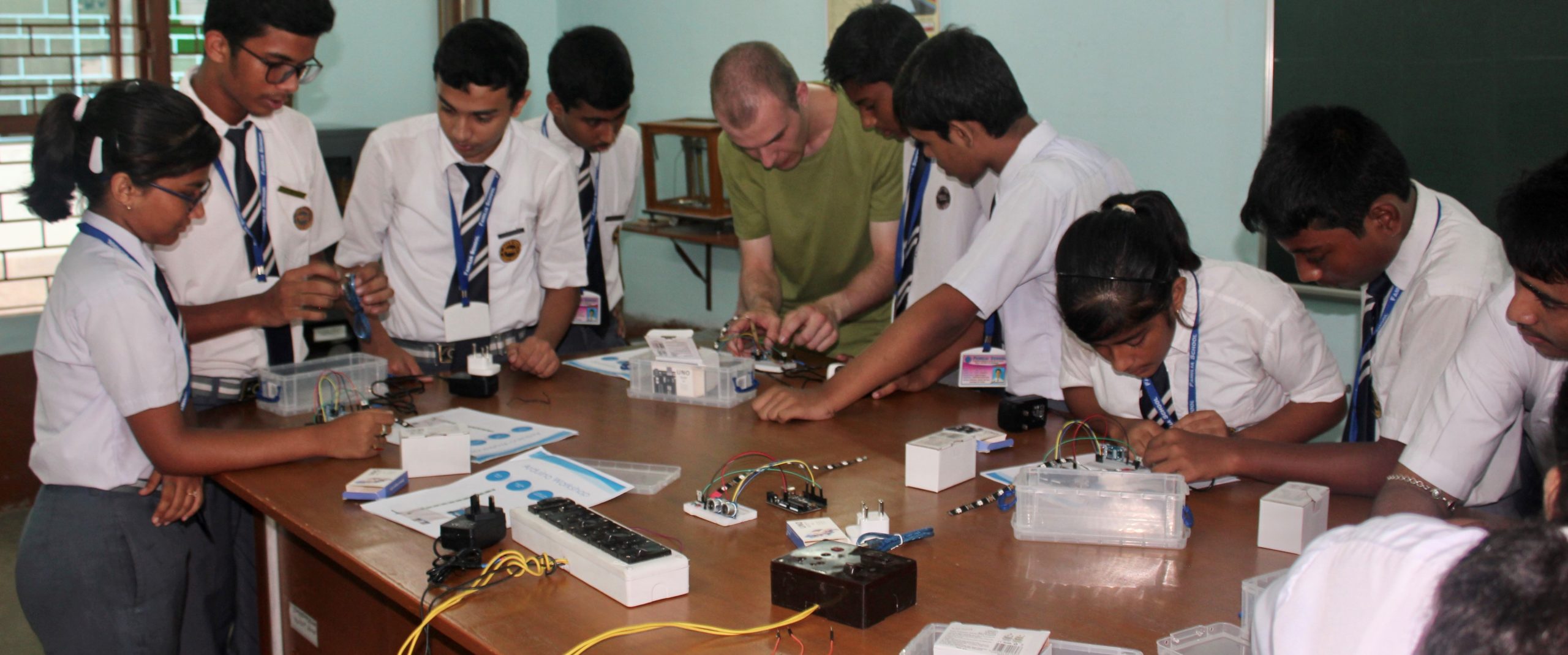 UKESF Scholars take Electronics to India UK Electronics